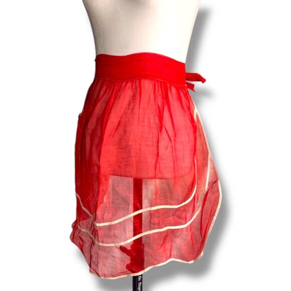 Vintage 1950s Red Sheer Half Apron White Lace Trim Tie Back Retro Housewife - Picture 4 of 13
